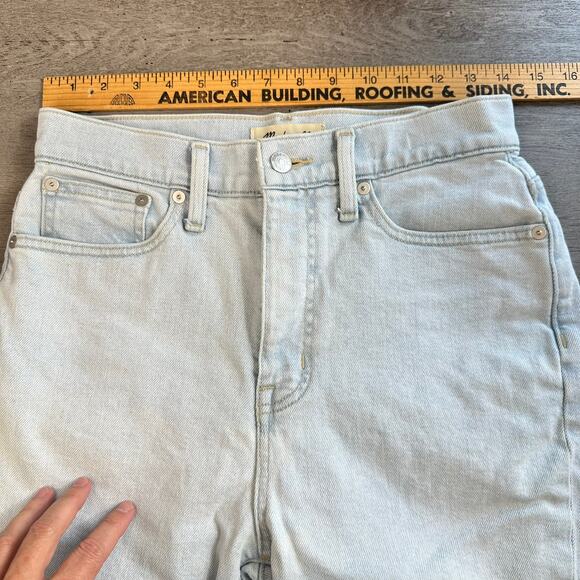 Madewell The Momjean in Harman Wash Raw Hem Light wash 26 - Picture 12 of 16